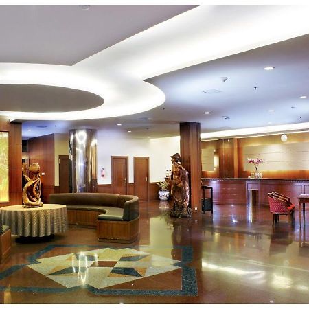 Sanno Hotel Giacarta Esterno foto
